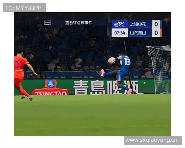 前裁判质疑马林犯规判罚过于严厉认为身体接触不足以判罚点球 前裁判质疑马林犯规判罚过于严厉认为身体接触不足以判罚点球