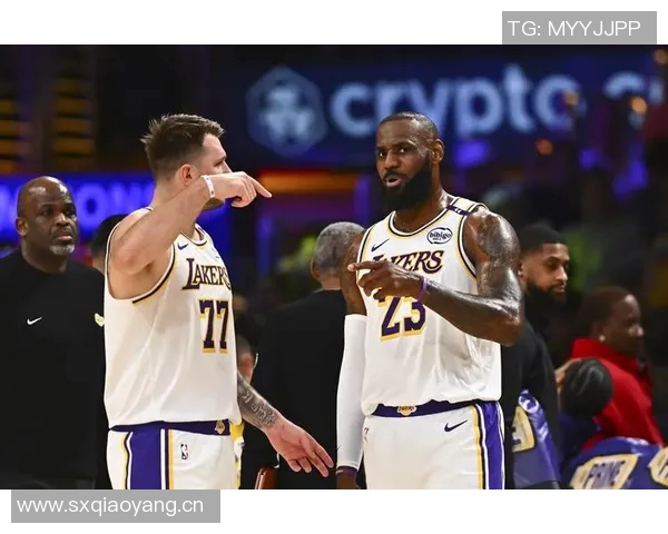 雷迪克谈詹姆斯训练状态称其每天坚持锻炼保持最佳状态 雷迪克谈詹姆斯训练状态称其每天坚持锻炼保持最佳状态