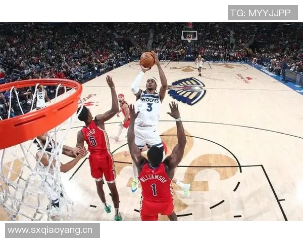 戈贝尔半场表现抢眼11分8板3助助力球队领先鹈鹕