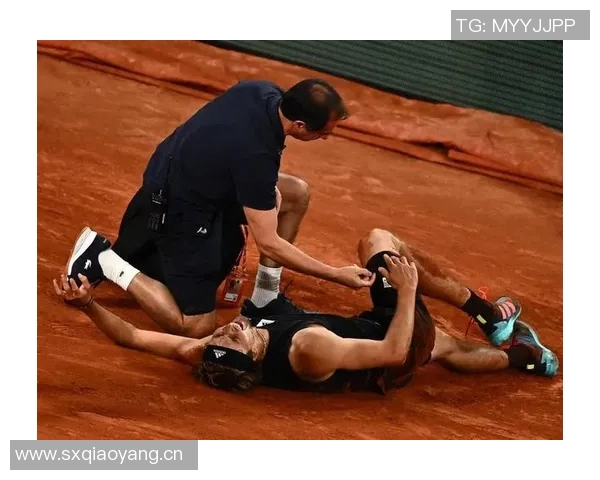 弗兰克谈小卡伤情揭示脚踝问题背后的复杂性与脚部损伤情况