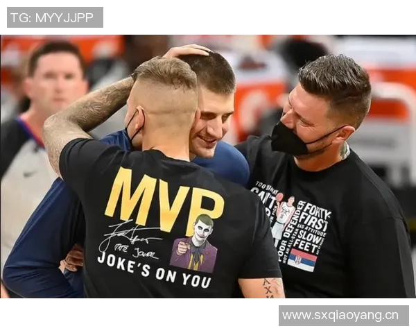 约基奇大哥因湖掘大战后事件承认指控获缓刑一年引发拳击球迷热议 约基奇大哥因湖掘大战后事件承认指控获缓刑一年引发拳击球迷热议