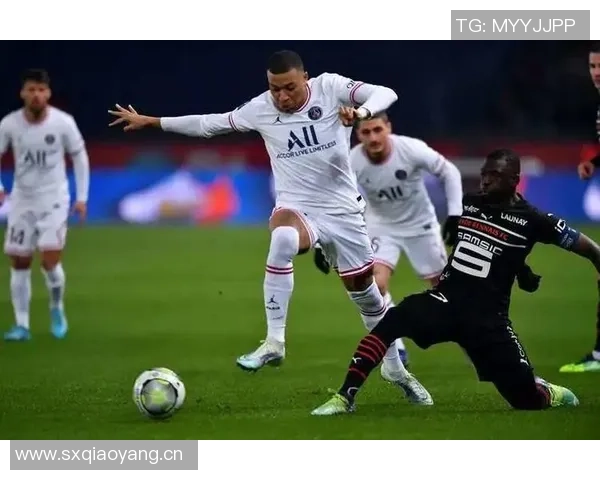 罗德里戈助攻姆巴佩单刀射门遗憾被门将扑出 罗德里戈助攻姆巴佩单刀射门遗憾被门将扑出