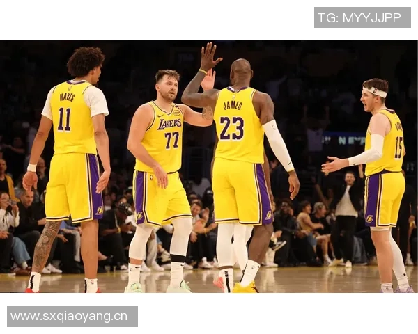 本赛季定向助攻榜单揭晓里夫斯助攻艾顿27次东契奇紧随其后25次